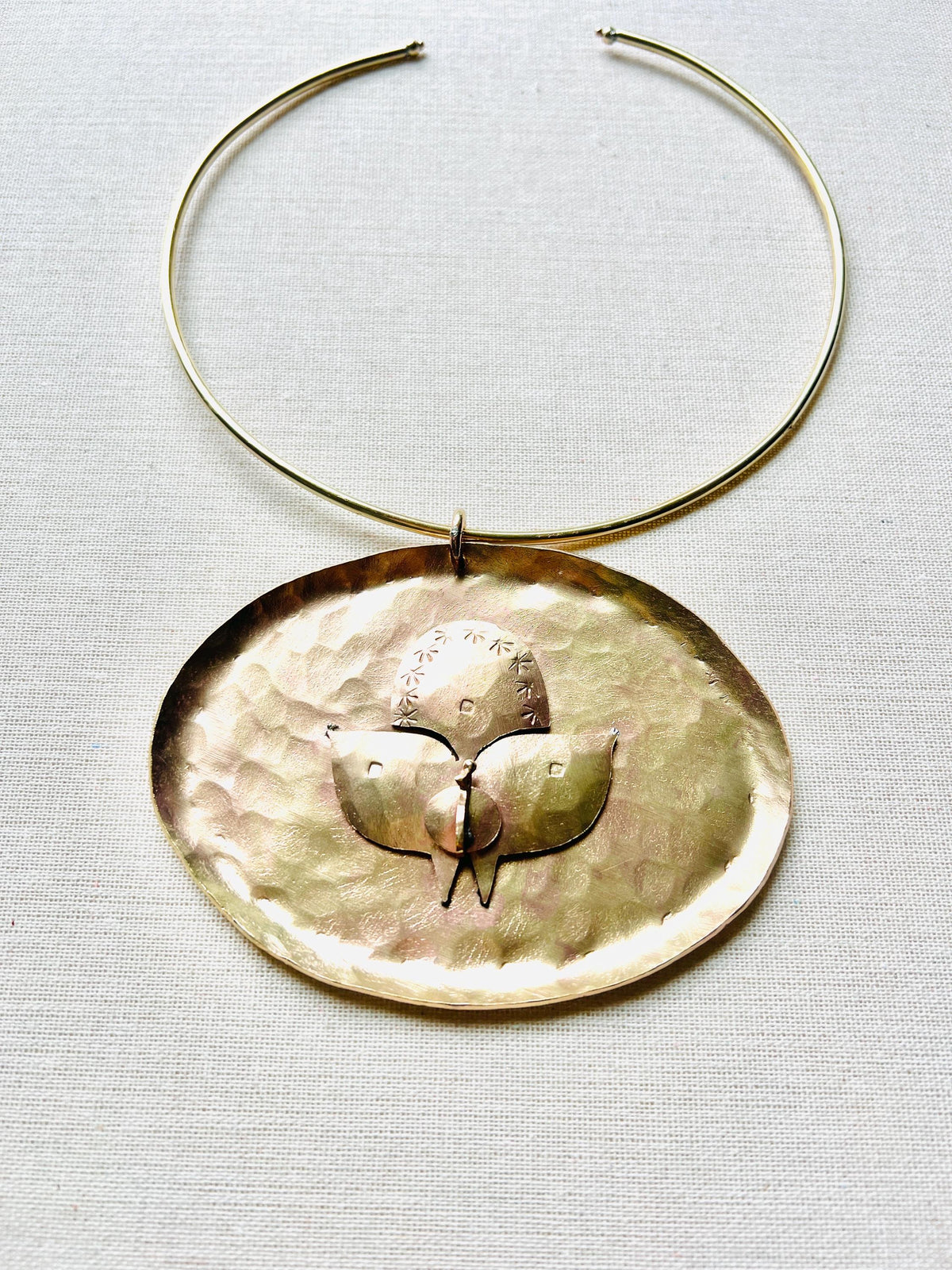 Hammered Brass Plate Peacock Choker | Jewelry